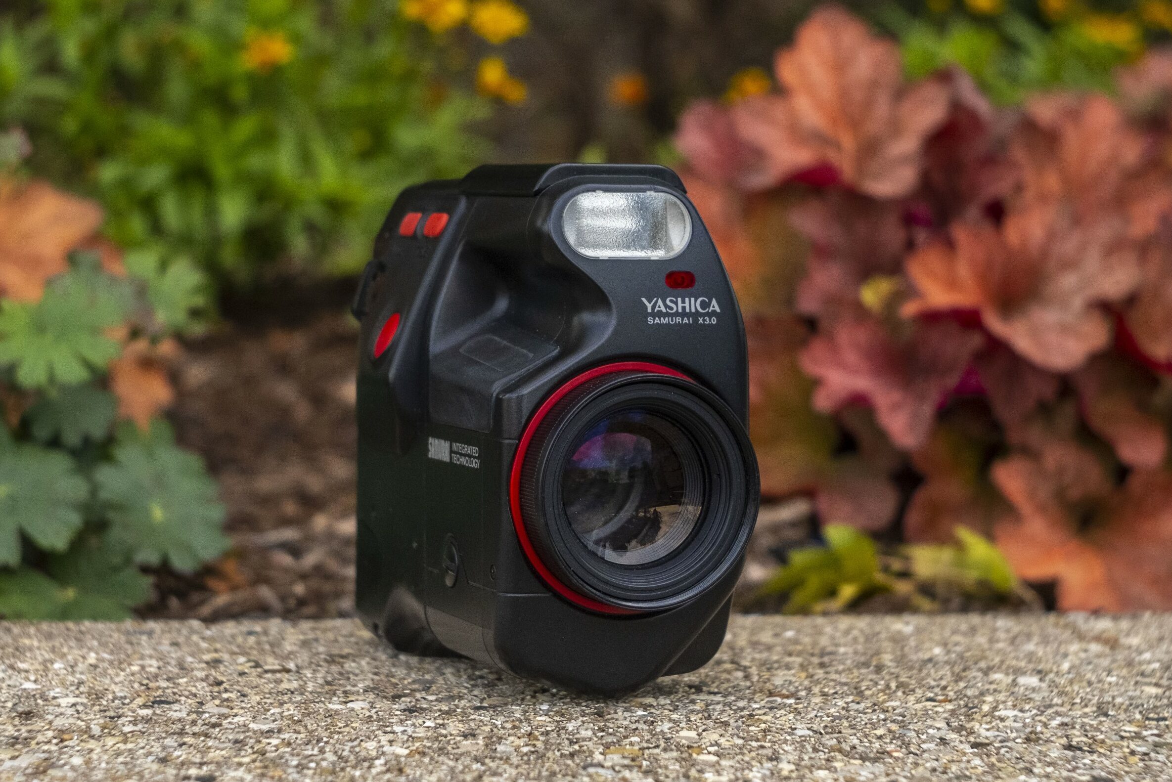 Yashica Samurai X3.0 (1988) – mike eckman dot com