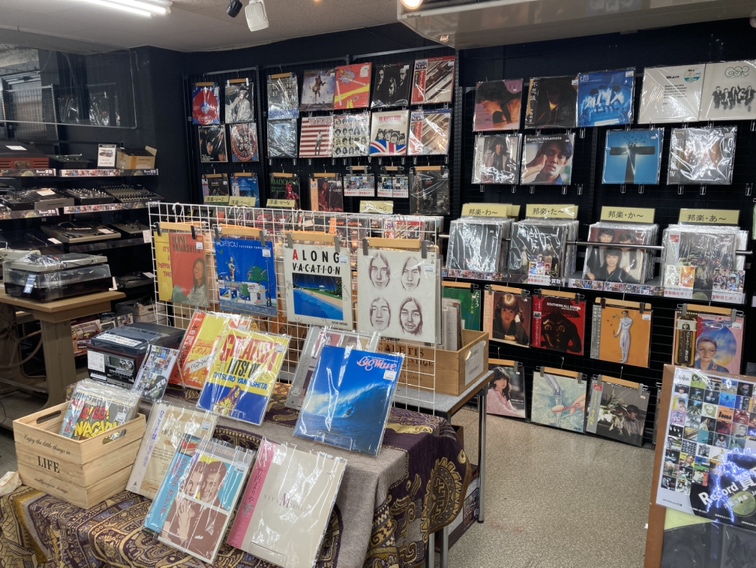 レコード売場紹介です！！ / リサイクルショップ三喜「宮崎で中古品の