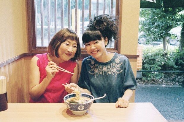 上原ひろみが求めるのはサプライズ! 矢野顕子とのライヴ盤で実践した