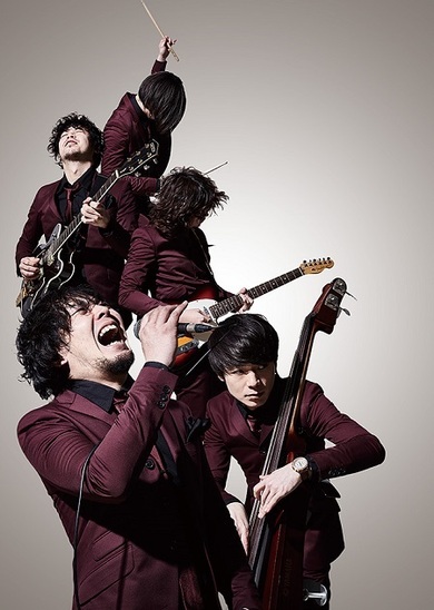 Yellow Studs『TRIANGLE』 | Mikiki by TOWER RECORDS