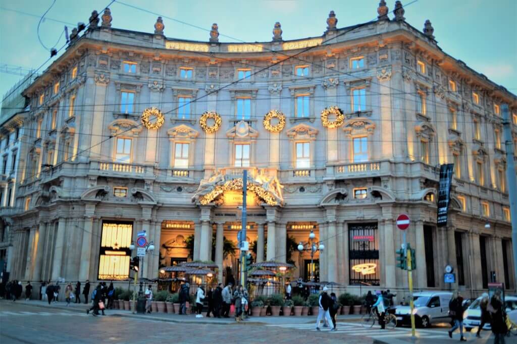 世界に数店舗だけの高級スターバックス「リザーブ・ロースタリー」