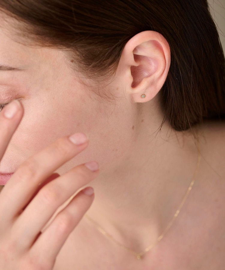 K18YG フルール ピアス（誕生石 1・2・3・6・8・10・11・12月