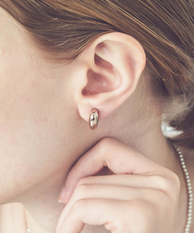 ロウ ハグイヤリング（842015） ｜ women（ウィメンズ） ｜ ete／ete