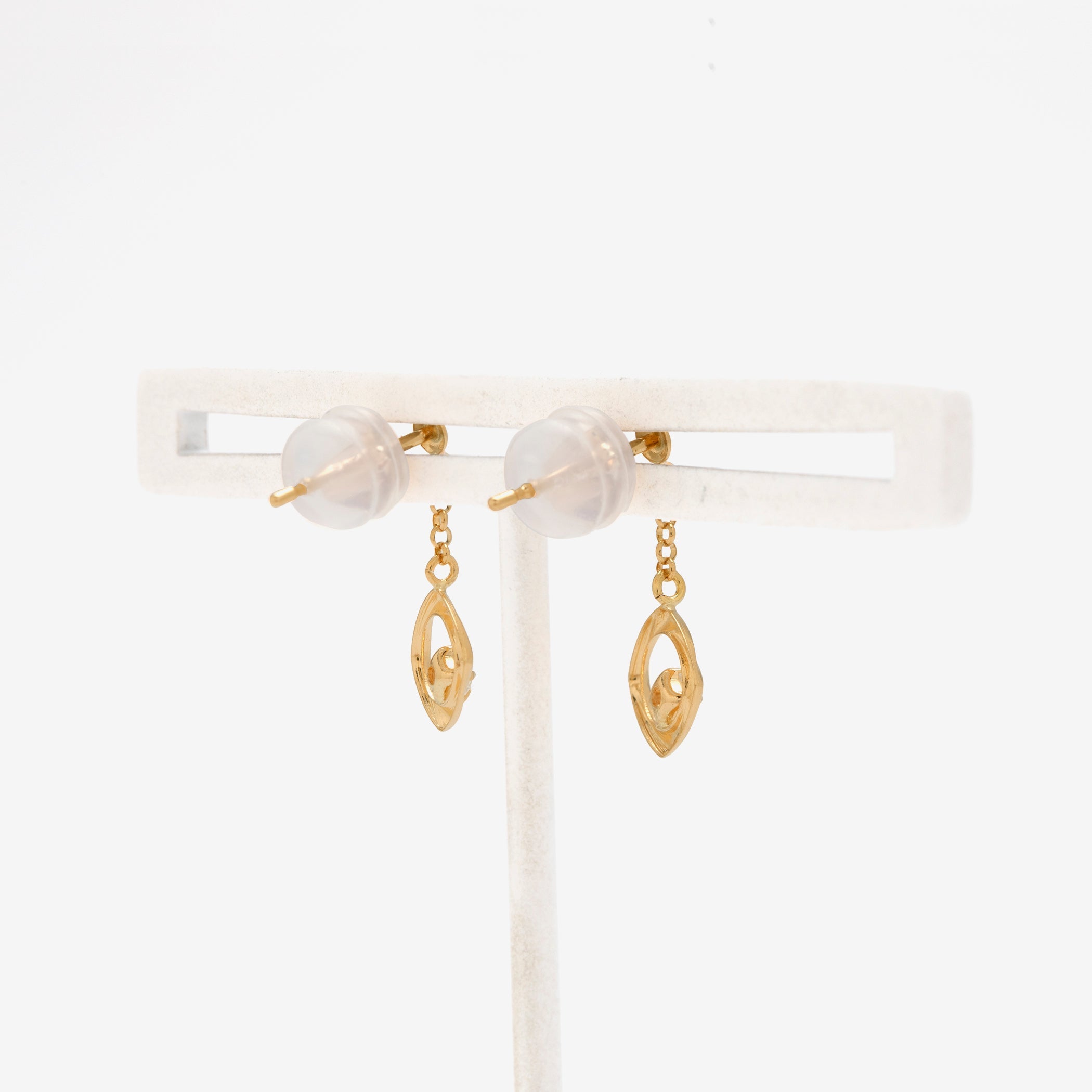 K18 イエローゴールド キュービックジルコニア ピアス – Milluflora