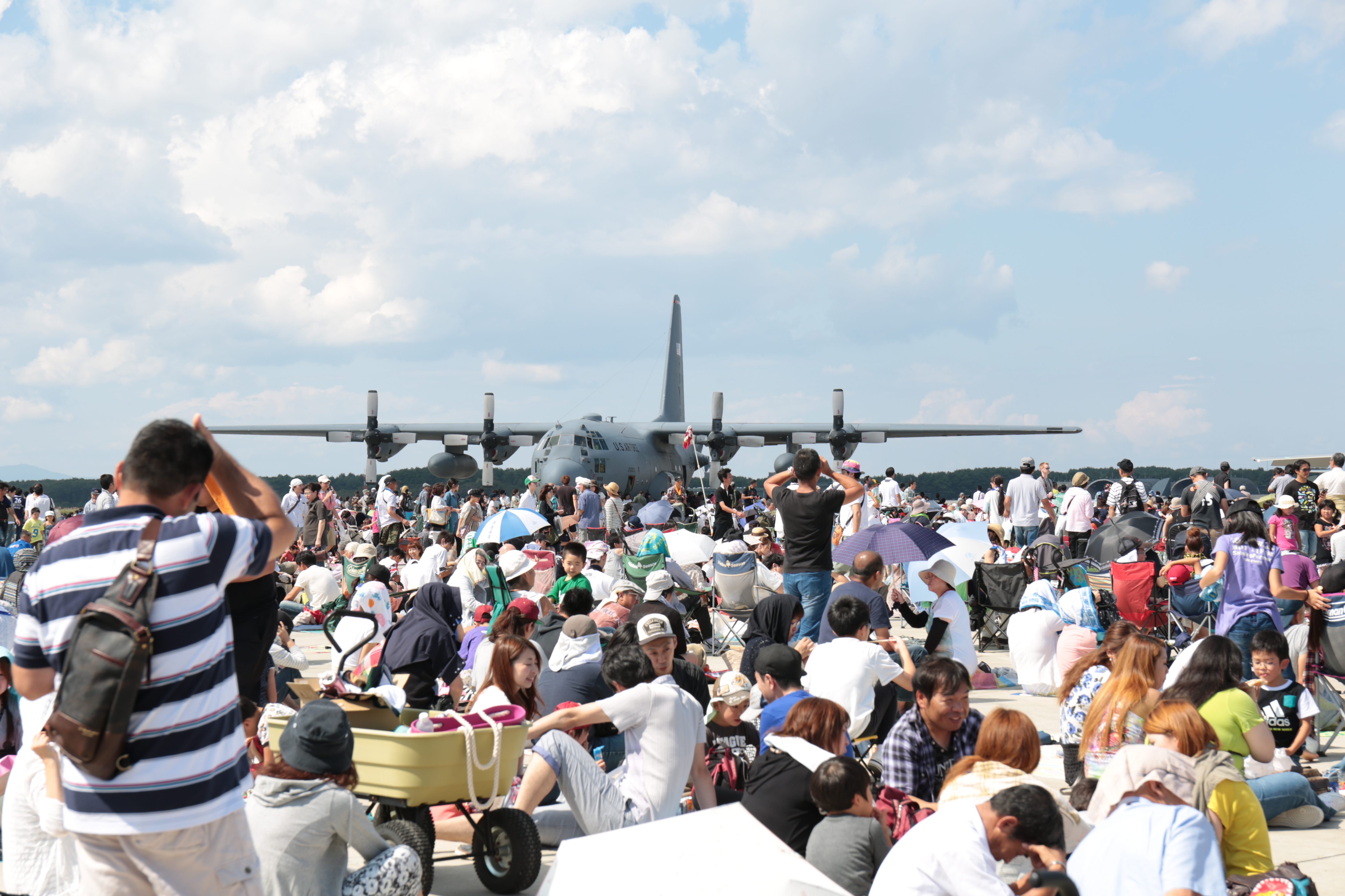 ブルーインパルス感動の飛行！三沢基地航空祭 | 三沢タイムズ
