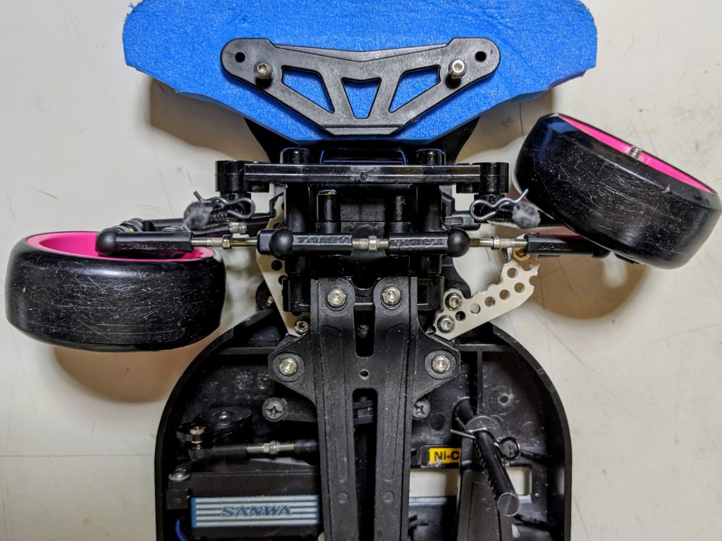 値下げ！TT 01シャーシ フルベア メカ付 OP有り&予備パーツ爆盛り