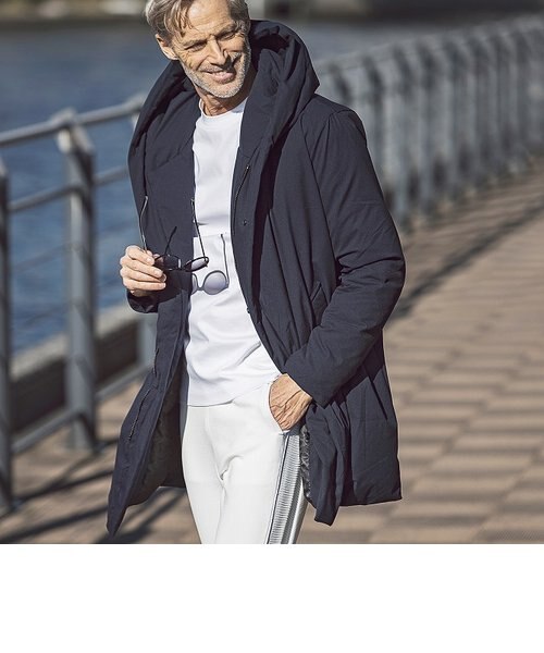 AKM Contemporary(エイケイエムコンテンポラリー)ダウンラップコート