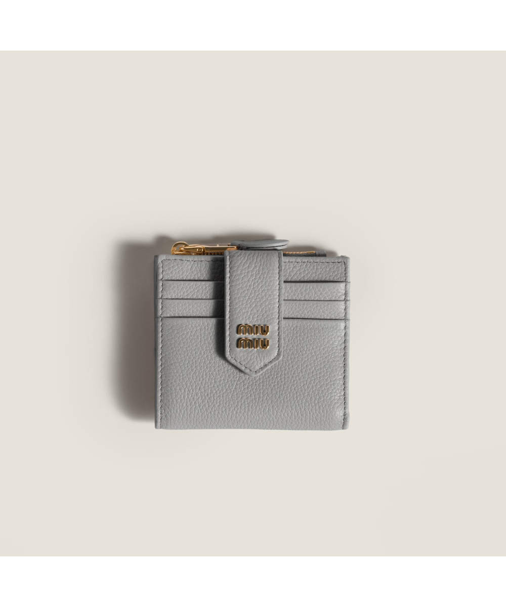 MIU MIU/ミュウミュウ通販 | エナメルメタル ロゴ ブローチ【送料無料