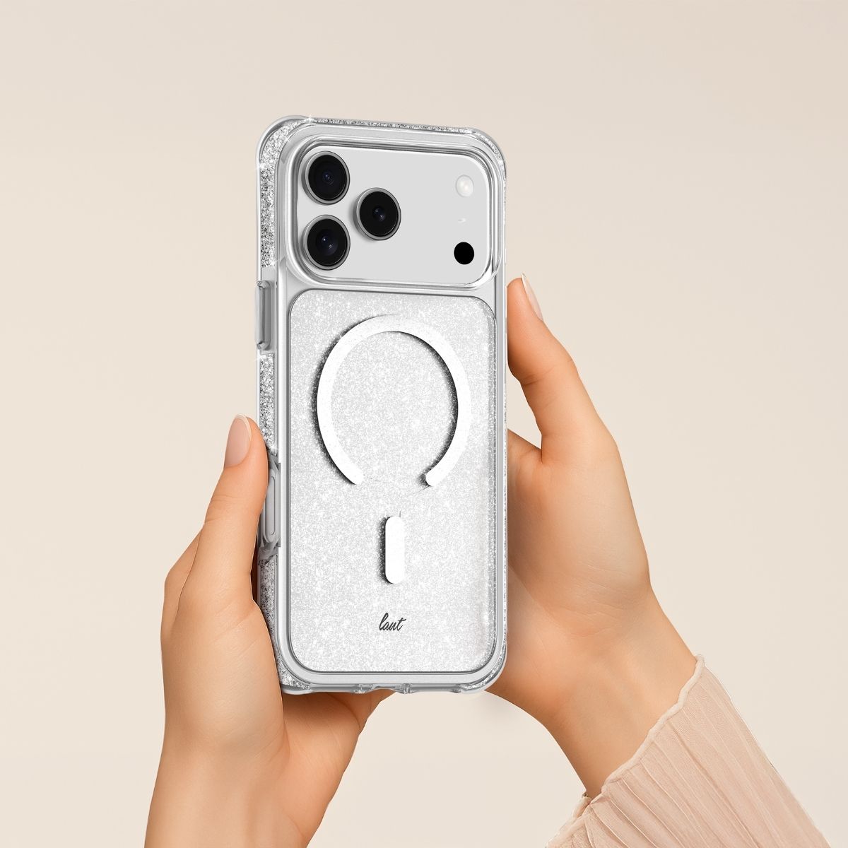 iPhone 17 Proケース AERO SPARKLE クリスタルシルバー – MiraiSell