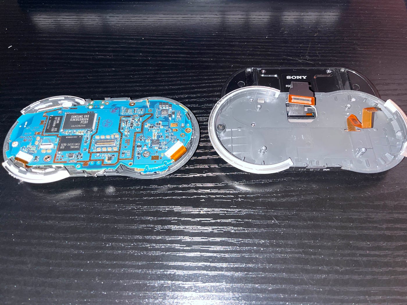 The Sony Mylo COM-1: How to Disassemble | by Margo | Medium