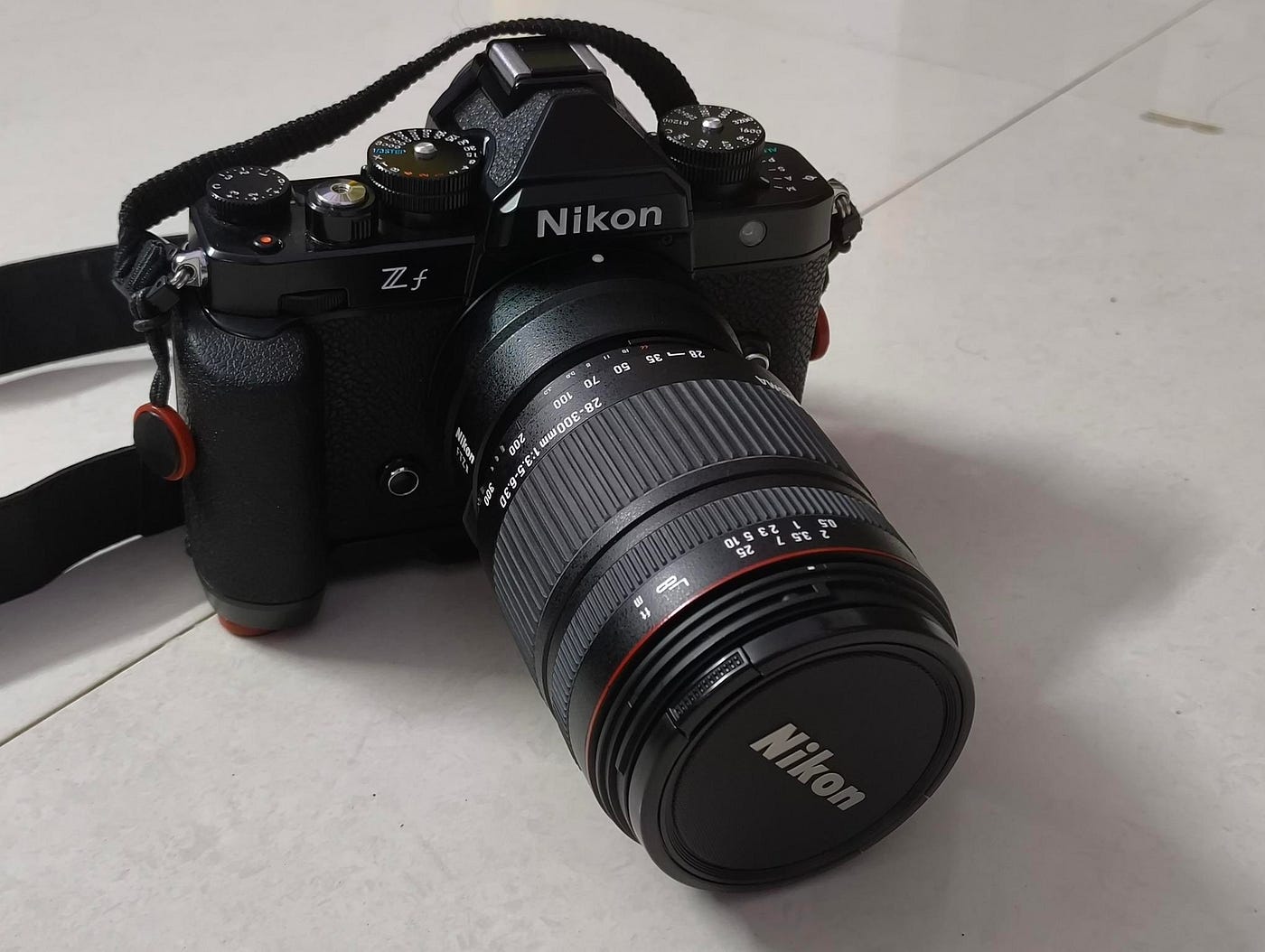 Nikon 28–300mm vs Sigma 28–300mm: Two All-in-One Zoom Lenses, Two