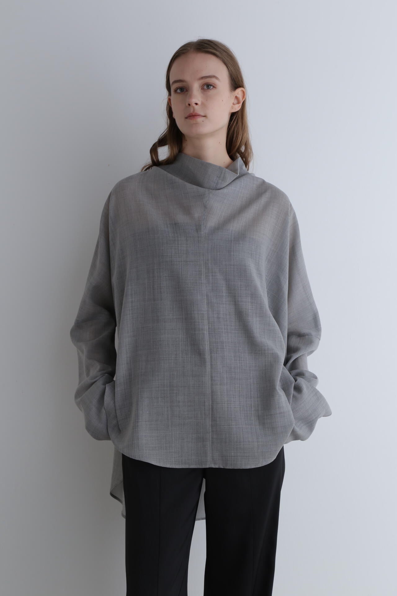 シアーウールローンハイネックブラウス | LE PHIL（ル フィル