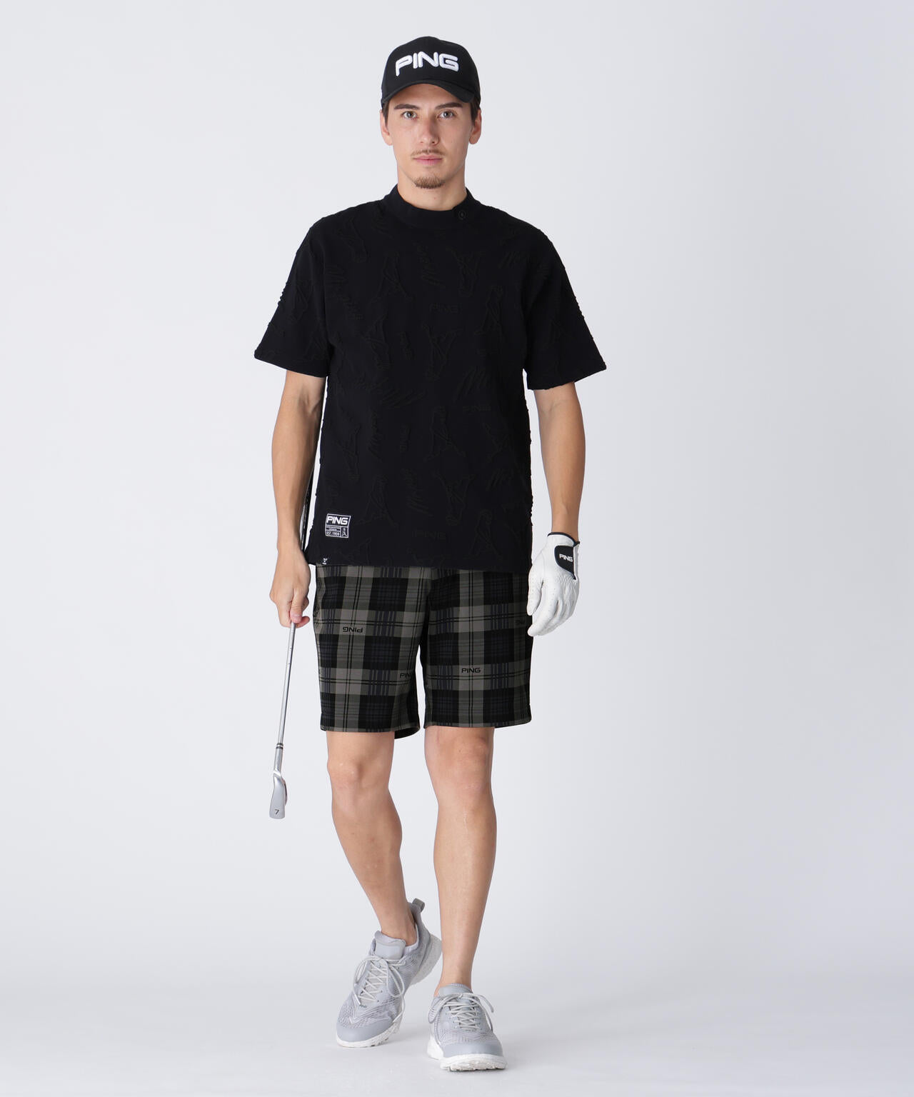 PING APPAREL】全方向ストレッチブラックウォッチショートパンツ