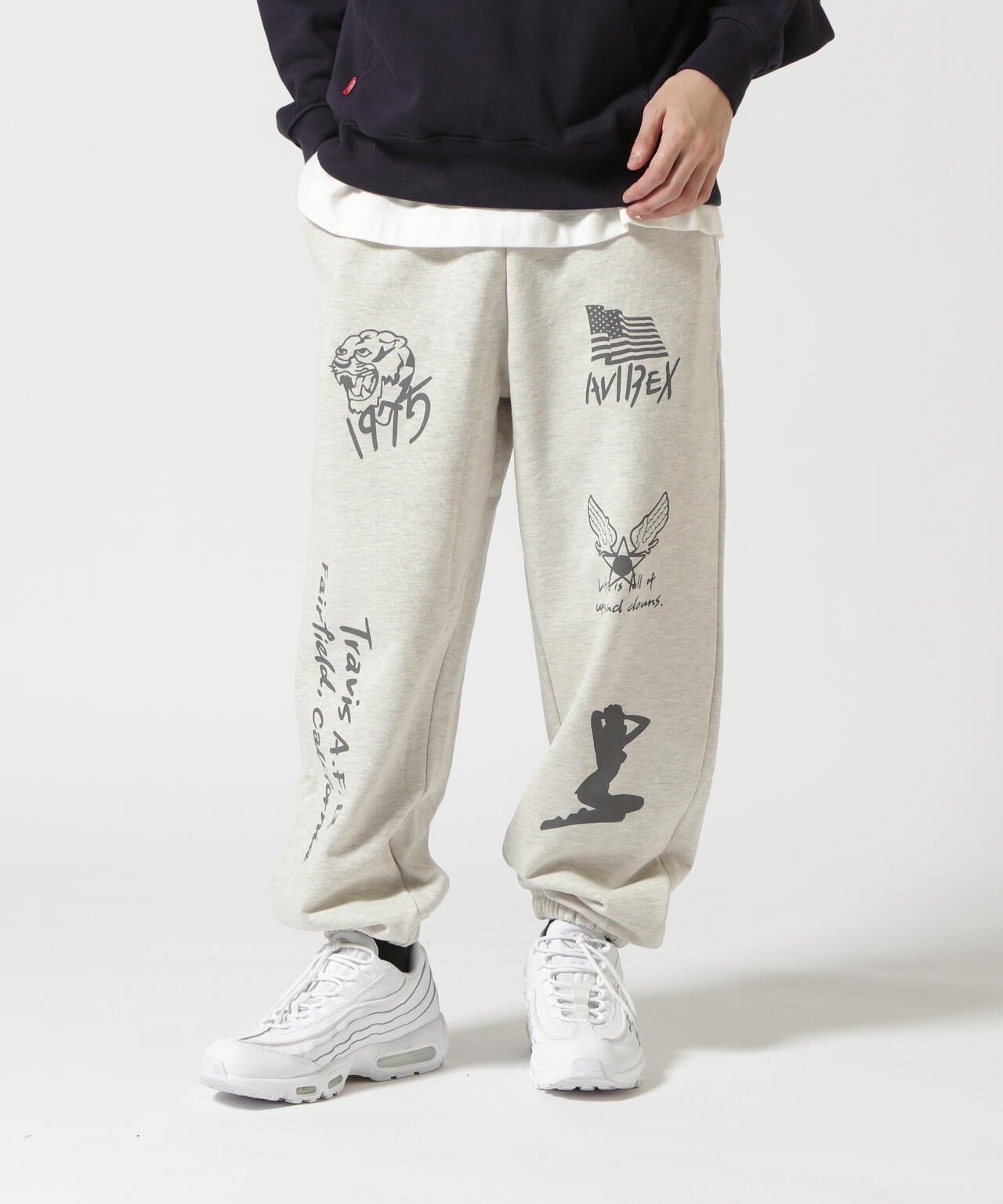 WEB限定》STENCIL PRINT SWEAT PANTS / ステンシル プリント