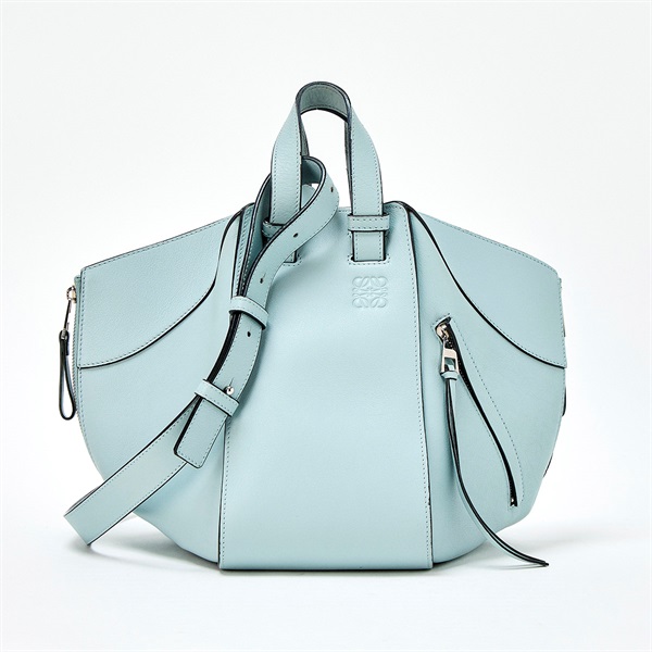 LOEWE ハンモック スモール ハンドバッグ スカイブルー シルバー