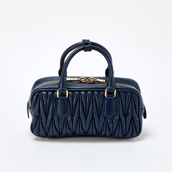 MIU MIU マテラッセ ハンドバッグ ネイビー ゴールド レザー