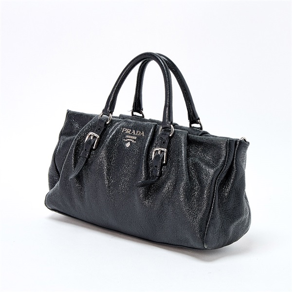 PRADA ロゴ ハンドバッグ ブラック シルバー レザー | MixTHINKS