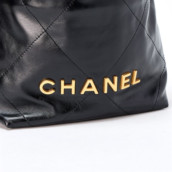 CHANEL シャネル22 ミニ 2021年以降 ショルダーバッグ ブラック マット