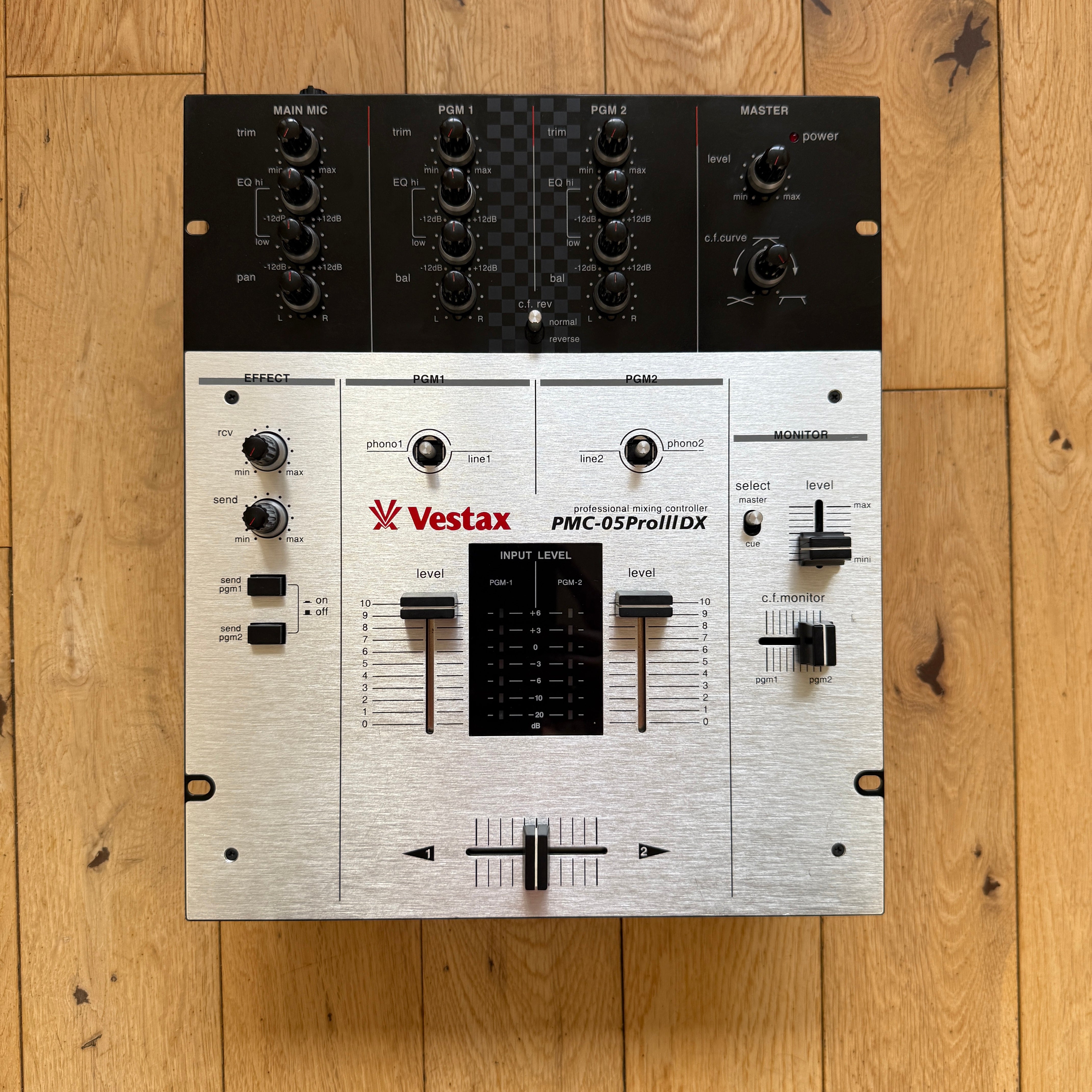 Vestax PMC-05 Pro III DX Scratch Mixer | Serviced PSU