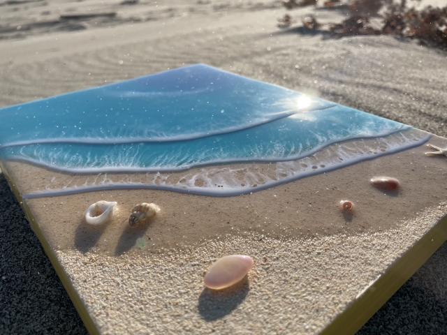 宮古島で話題のレジンアートはお土産にもぴったり！初心者向け体験や