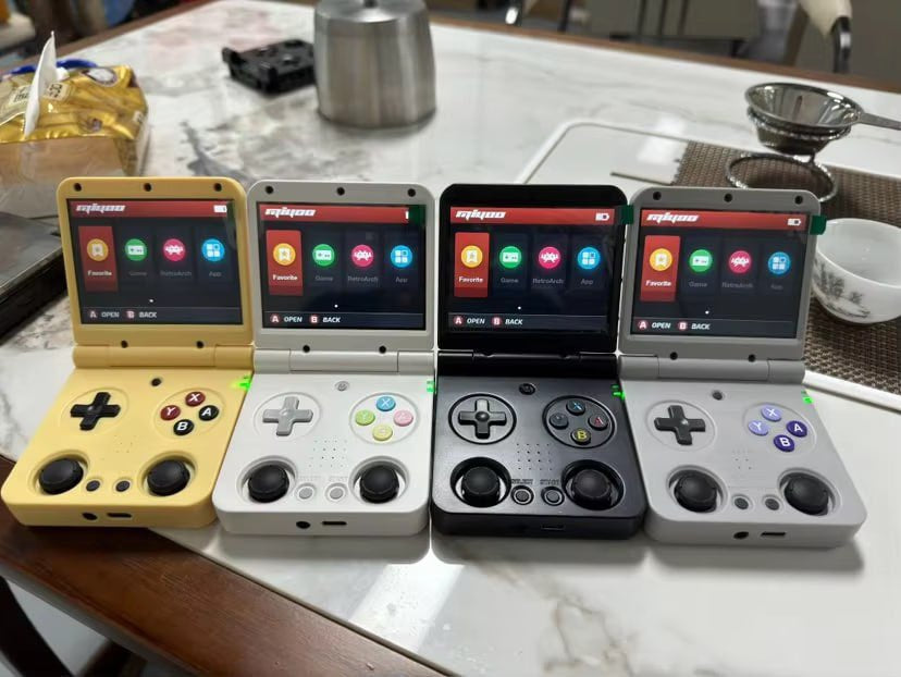 Miyoo Flip V2 - Portable Retro Gaming Console (Grey) – Miyoo Mini