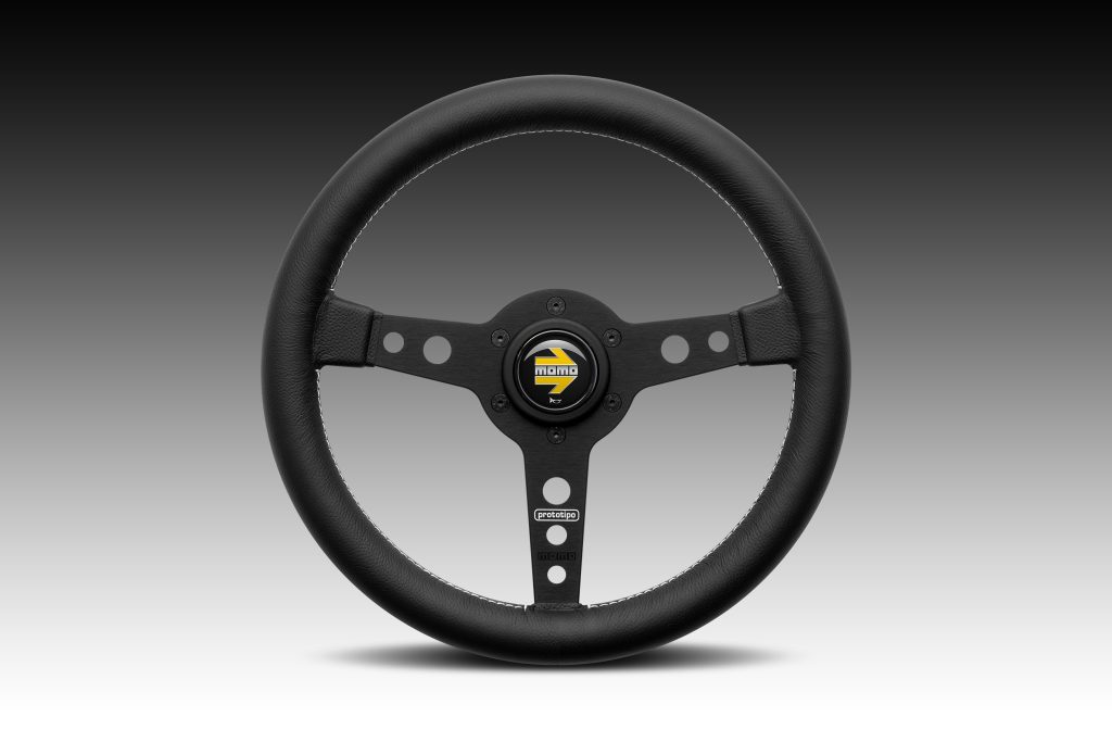 当時物 イタリア製 32パイ ステアリング 当時物 イタリア製 32パイ