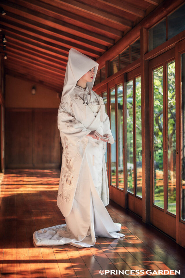 白無垢 ちりめん金刺繍鶴 牡丹 松竹梅 - レンタルドレス・衣装