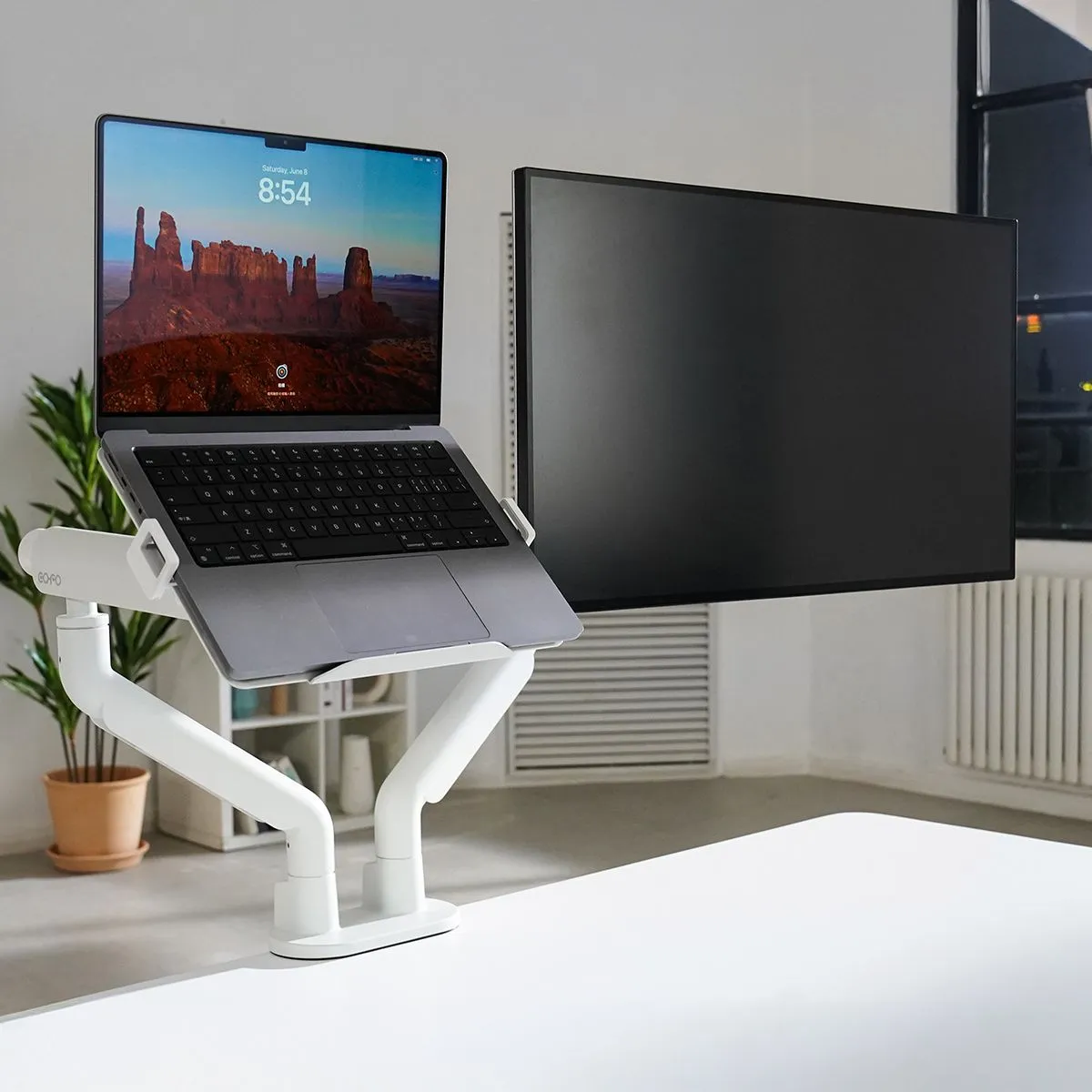 公式】COFO 無重力モニターアームPRO｜まるで、無重力。