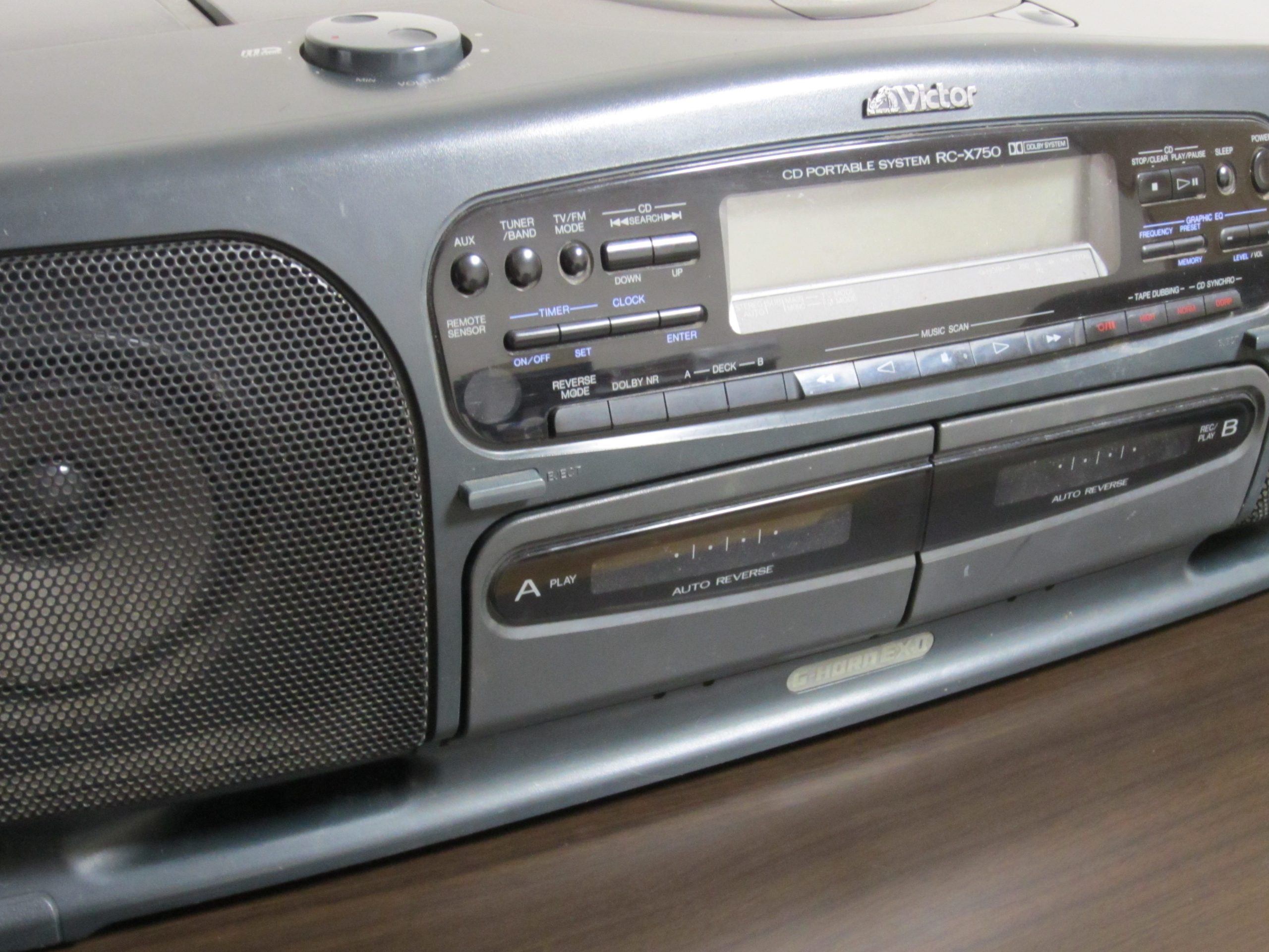 Victor RC-X750 （ビクター バブルラジカセ） | MONO-Chronicle