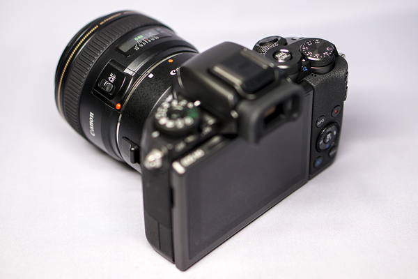 EOS M5 レビュー (5)：ボディとレンズのバランス | b's mono-log