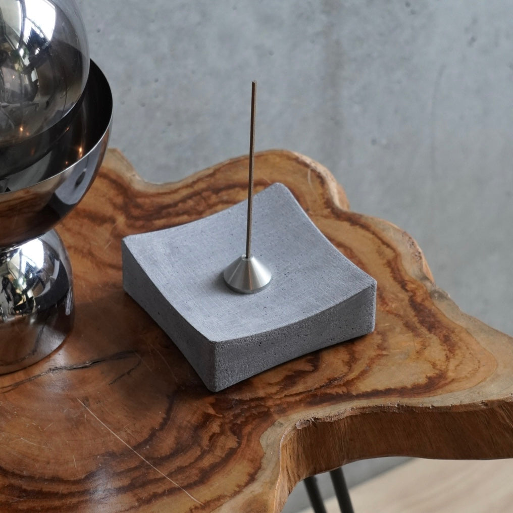 Concrete Incense Holder Square – #MONOLITH