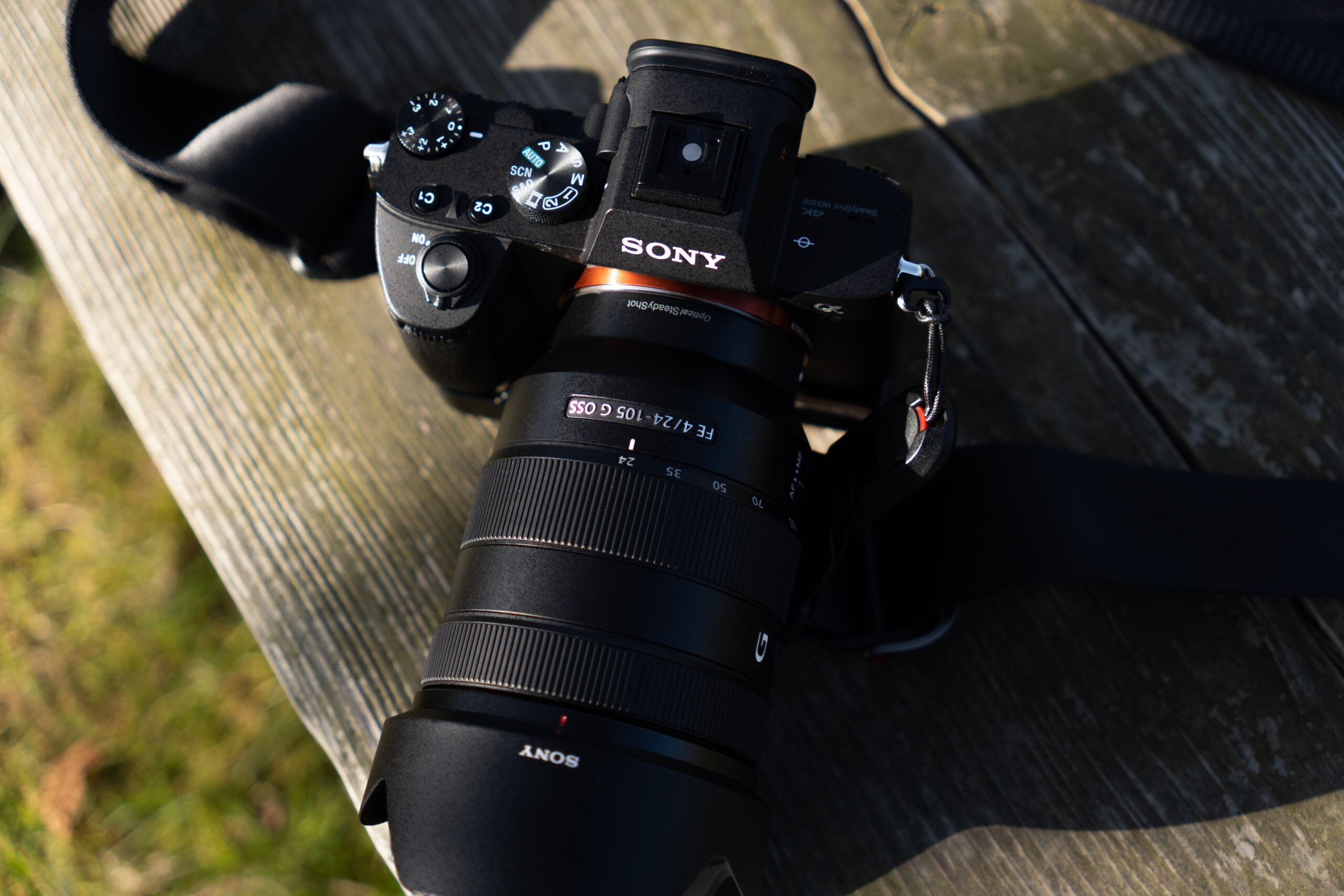 α7IIIを買うときに最初に選んだレンズは『FE 24-105mm F4 G OSS