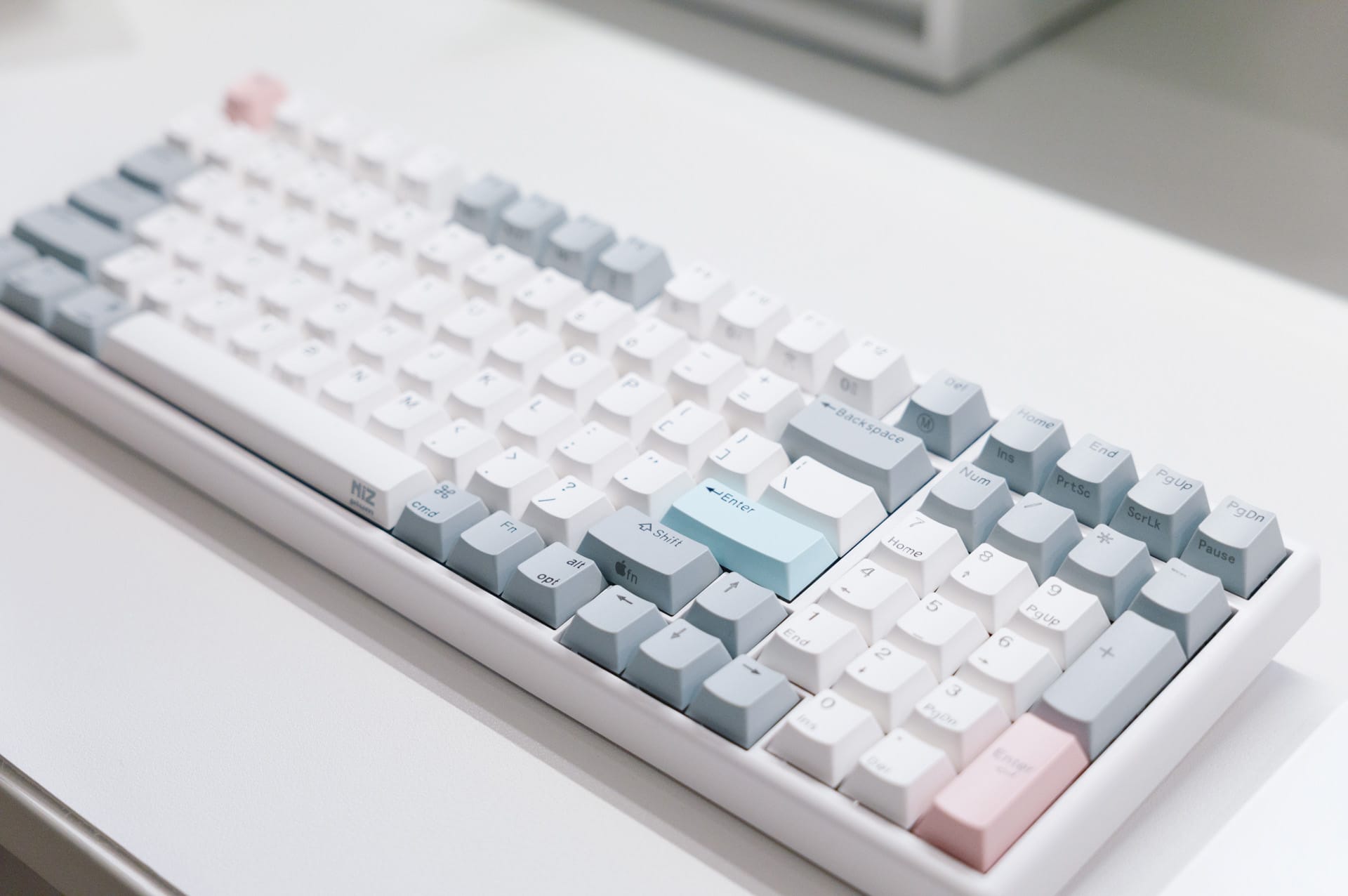NiZ X99 Pro レビュー／静電容量無接点方式採用のキーボード。ずっと