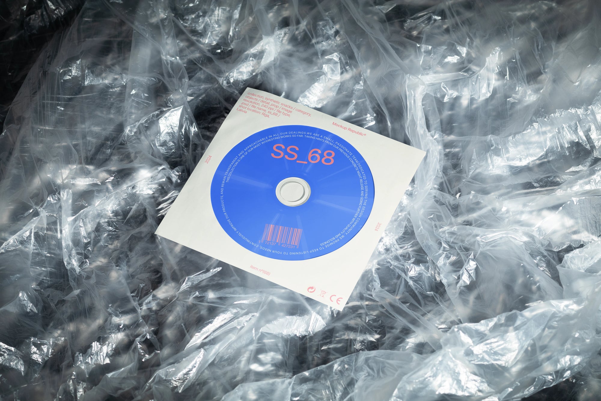 CD Mockup SS_68 – Mockup Republic