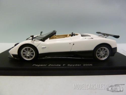Pagani Zonda Fロードスター 2006 Spark製1/43 Pagani Zonda F