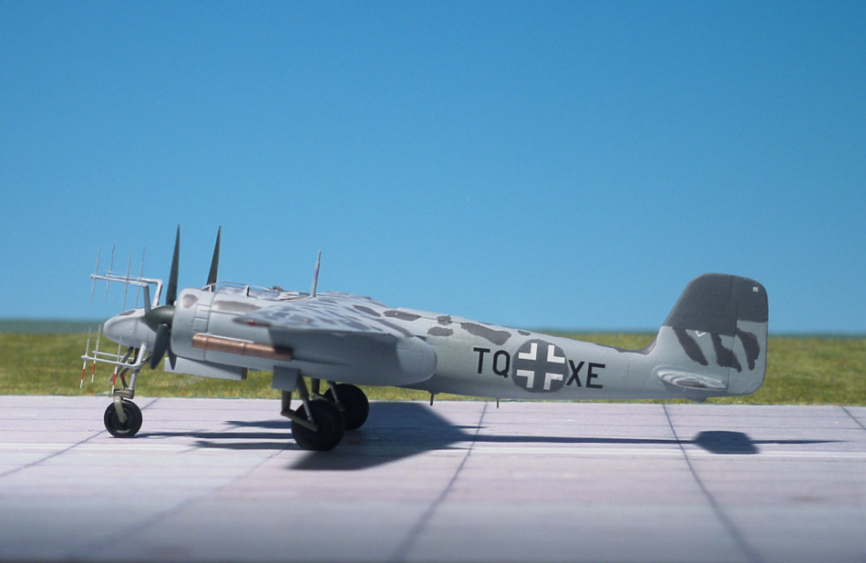 Focke-Wulf Ta 154A-0 “Moskito” (Hasegawa) | ModelPlanes.de