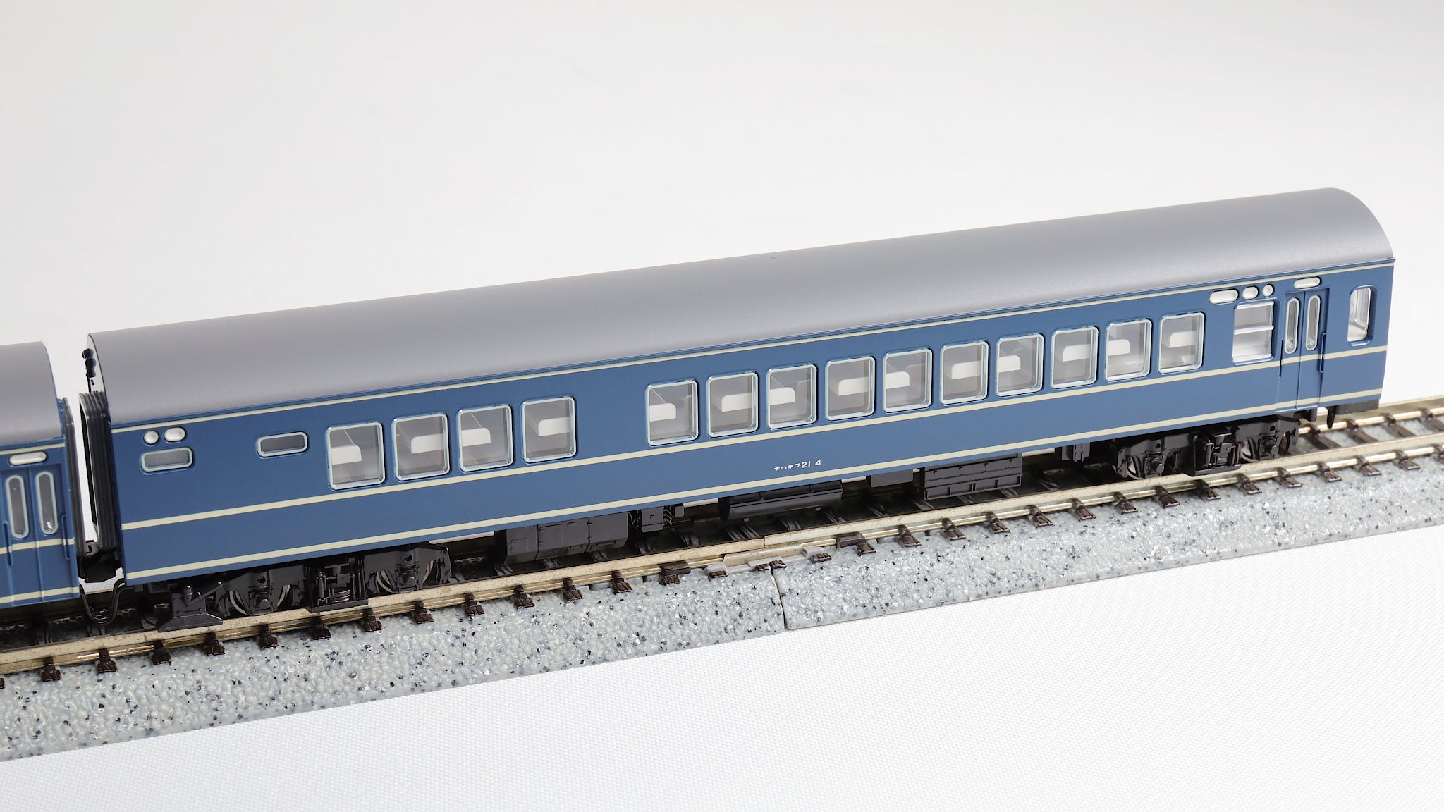 KATO [10-1872] 20系「さくら」長崎編成8両セット (Nゲージ 動力車なし