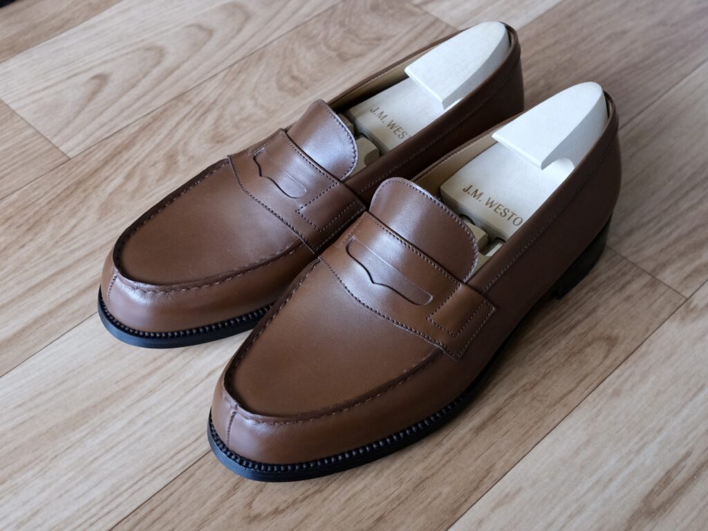購入レビュー】J.M.WESTON 180 Signature Loafer90足以上革靴買ってき