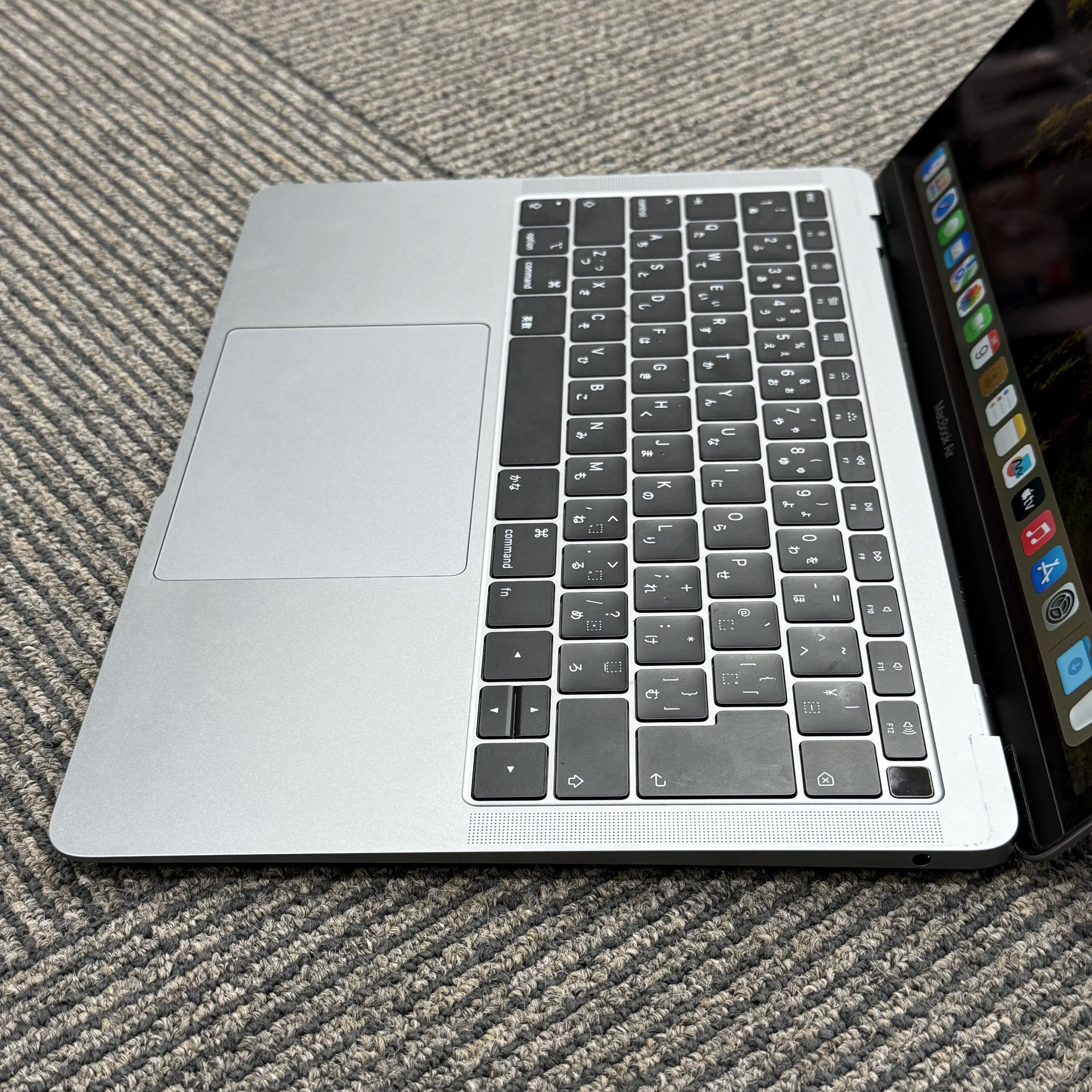 Macbook Air 2018 Core i5 13-inch/RAM 8GB/SSD 256GB