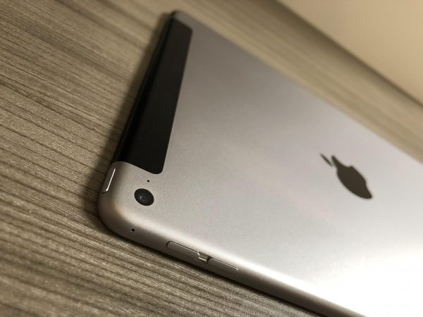 Apple iPad Air 2 128GB Space Grey / Black Wi-Fi + Cellular (A1567