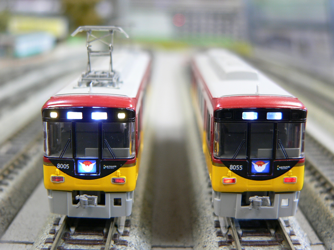 マイクロエースの京阪8000系新塗装を種別灯点灯化しました。: も