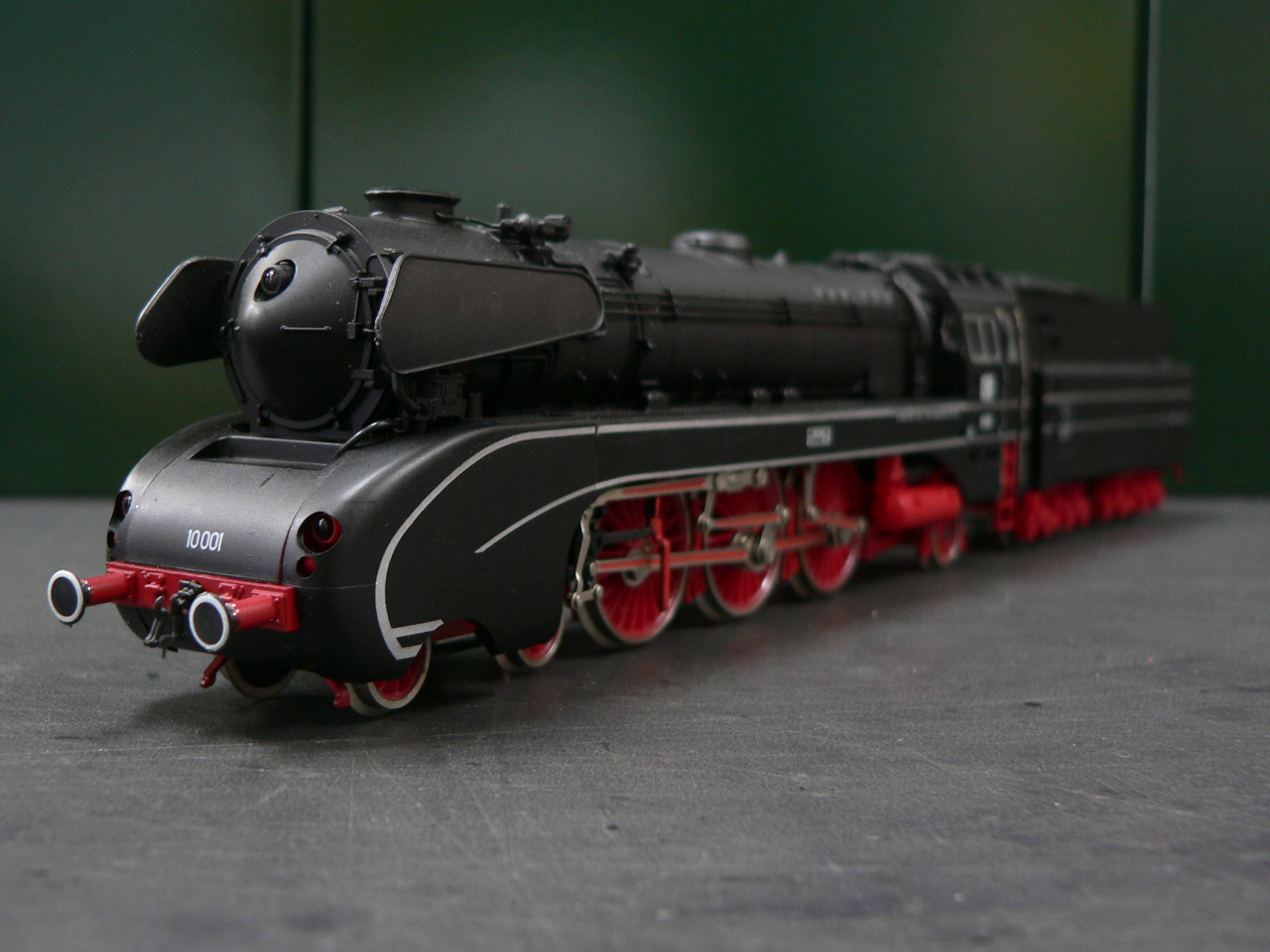 外国型HOゲージの中古品がちょっとだけ入荷しました。: もけいや松原