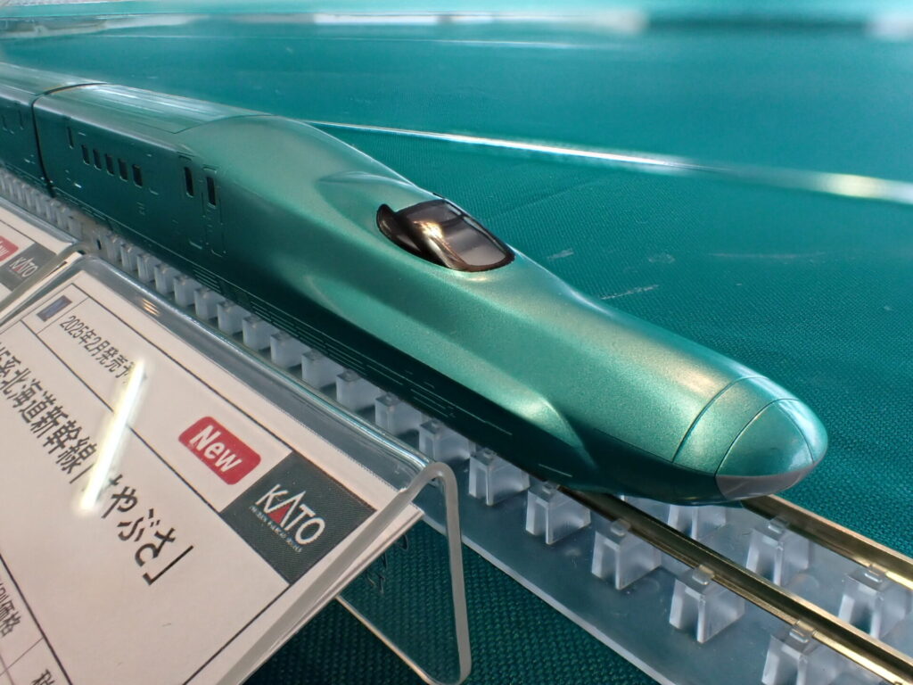 KATO】E5系新幹線 はやぶさ（U3編成•大型荷物置き場設置車）2025年2月