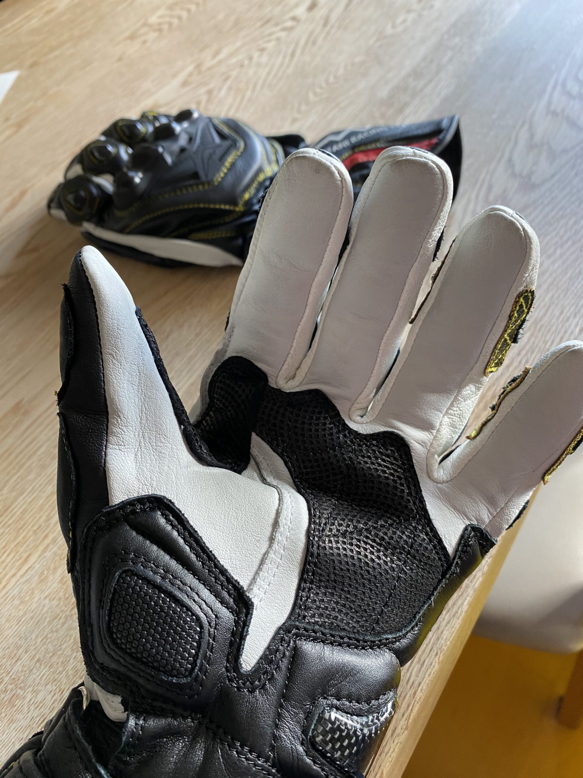 クシタニ K-5333 GPV GLOVES II | -MOGLOG-