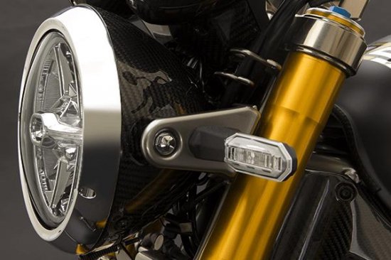 商品のご案内++】 カーボン ヘッドライトケース for Kawasaki Z900RS