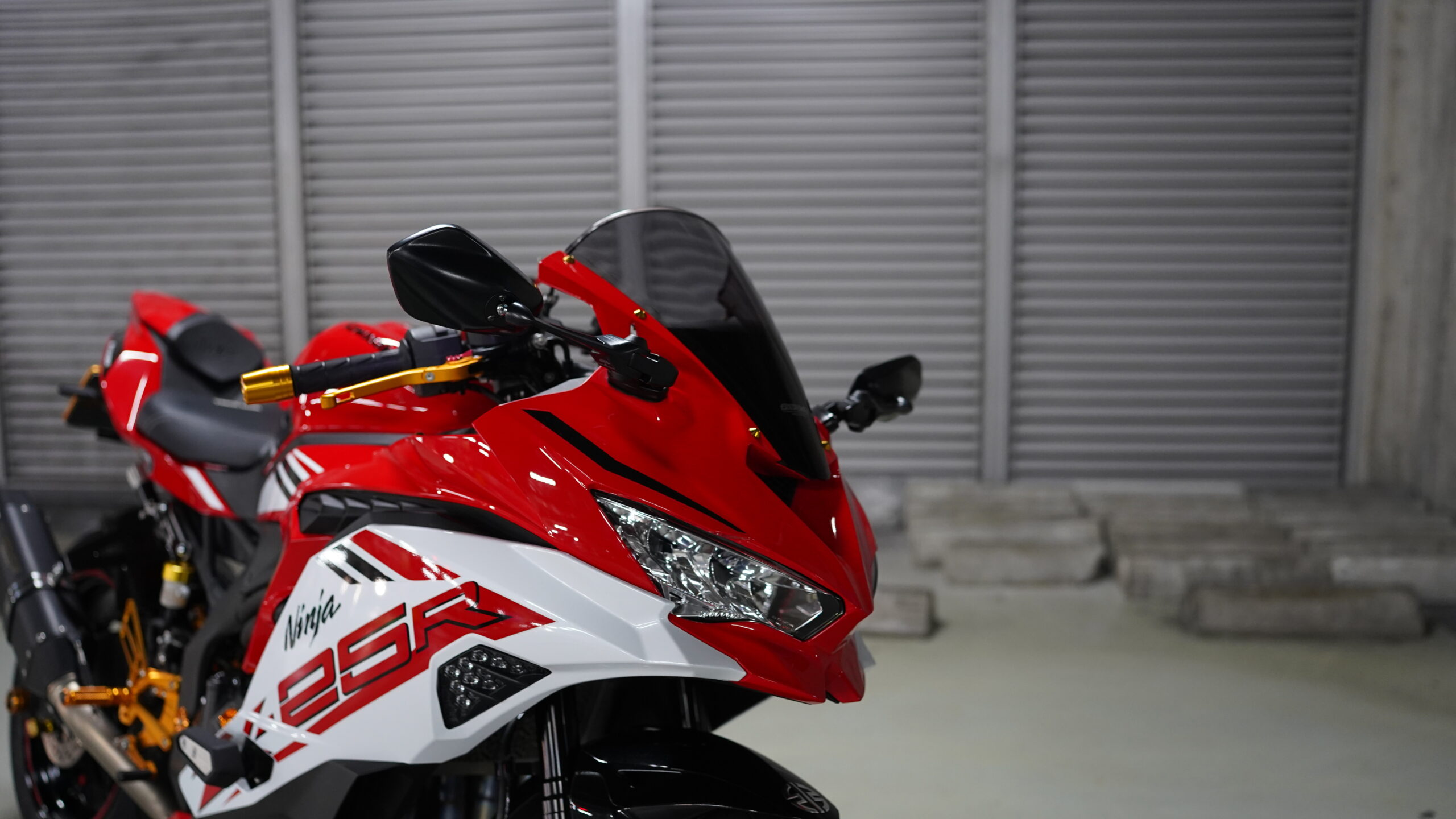 ZX-25R | Moto-Gallery