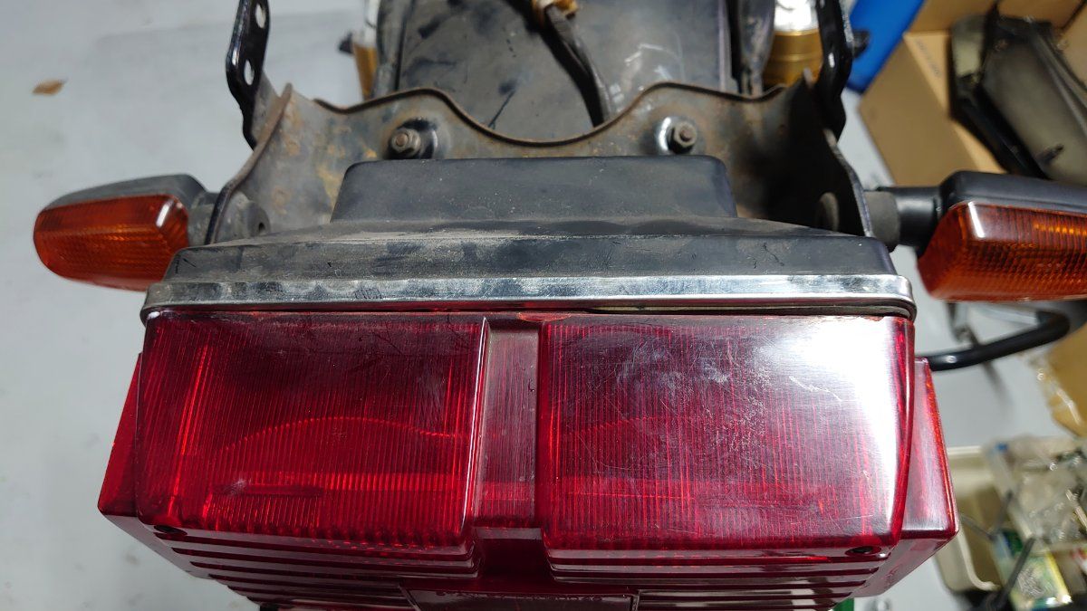 CB750F CB750FBB テールランプ ステー小物入れ付 ウィンカーステー