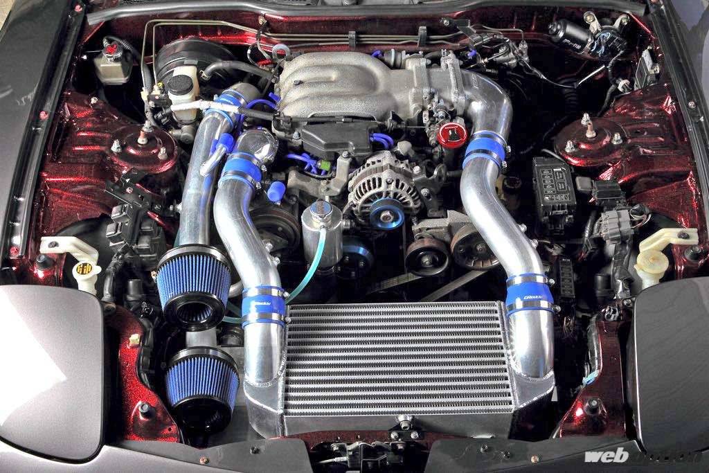 Vマウントシステムってどれだけ凄いの？」RX-7で人気の冷却チューンを