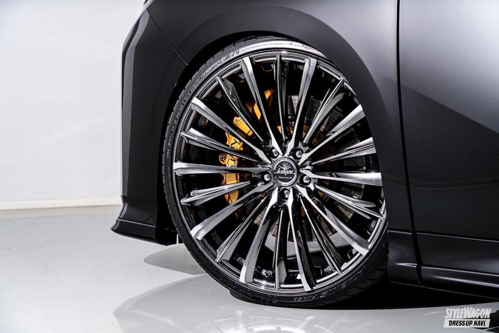 究極のフィンデザインをモノブロックスタイルで味わう【Kranze