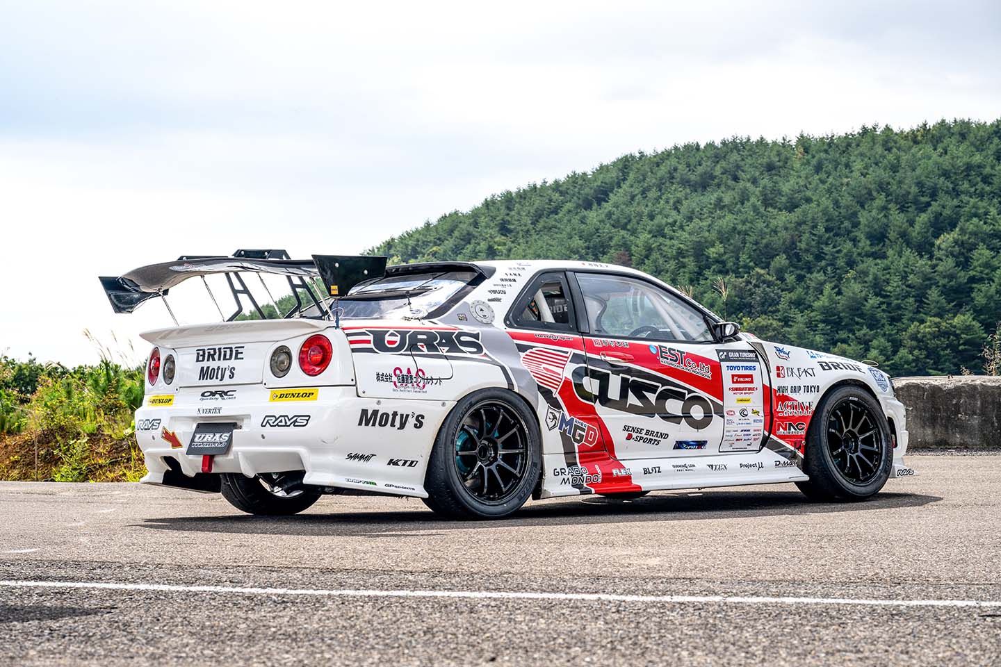 偉大なる父を超えるために…」ER34スカイラインでD1GPに挑む野村圭市の